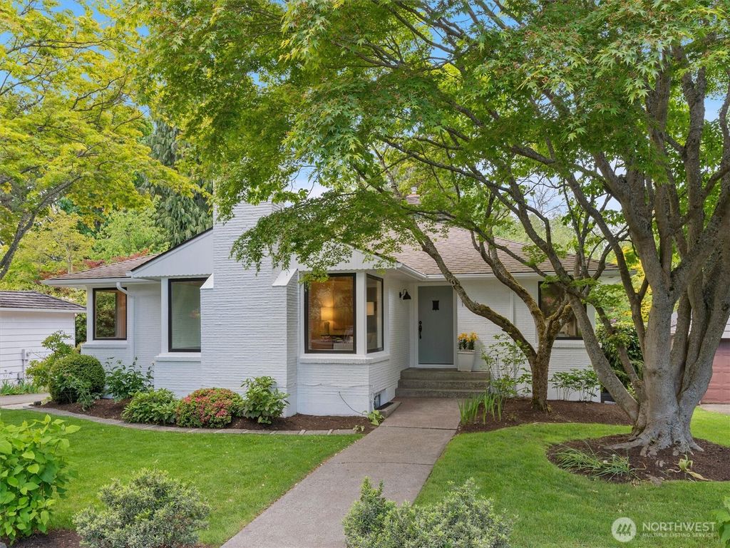 Photo of 1536 NW 100th Street, Seattle, WA 98177 (MLS # 2382488)