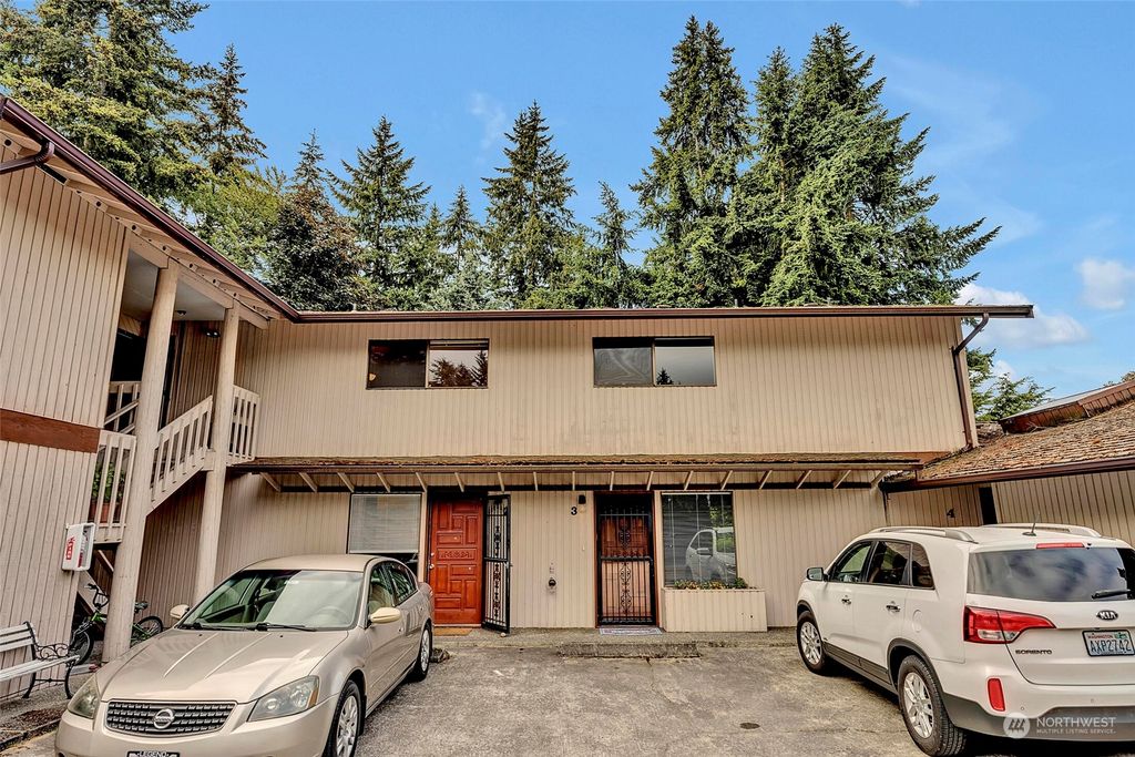 Photo of 12611 SE 30th Street #3, Bellevue, WA 98005 (MLS # 2076624)