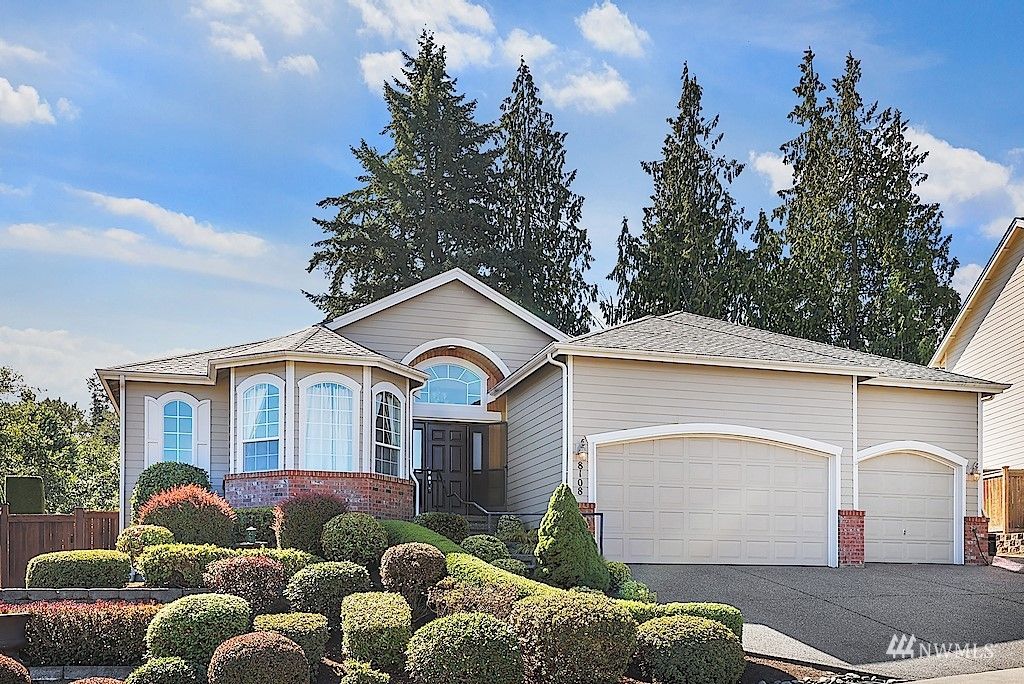 Photo of 8108 150th Street SE, Snohomish, WA 98296 (MLS # 1989069)