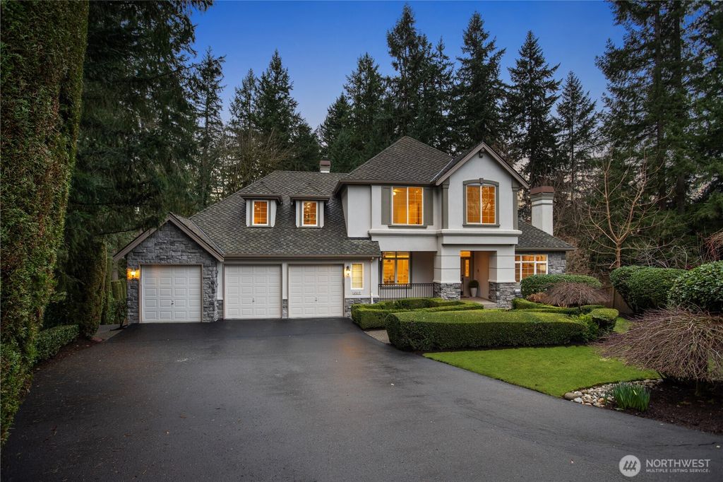 Photo of 12019 199th Court NE, Woodinville, WA 98077 (MLS # 2476932)