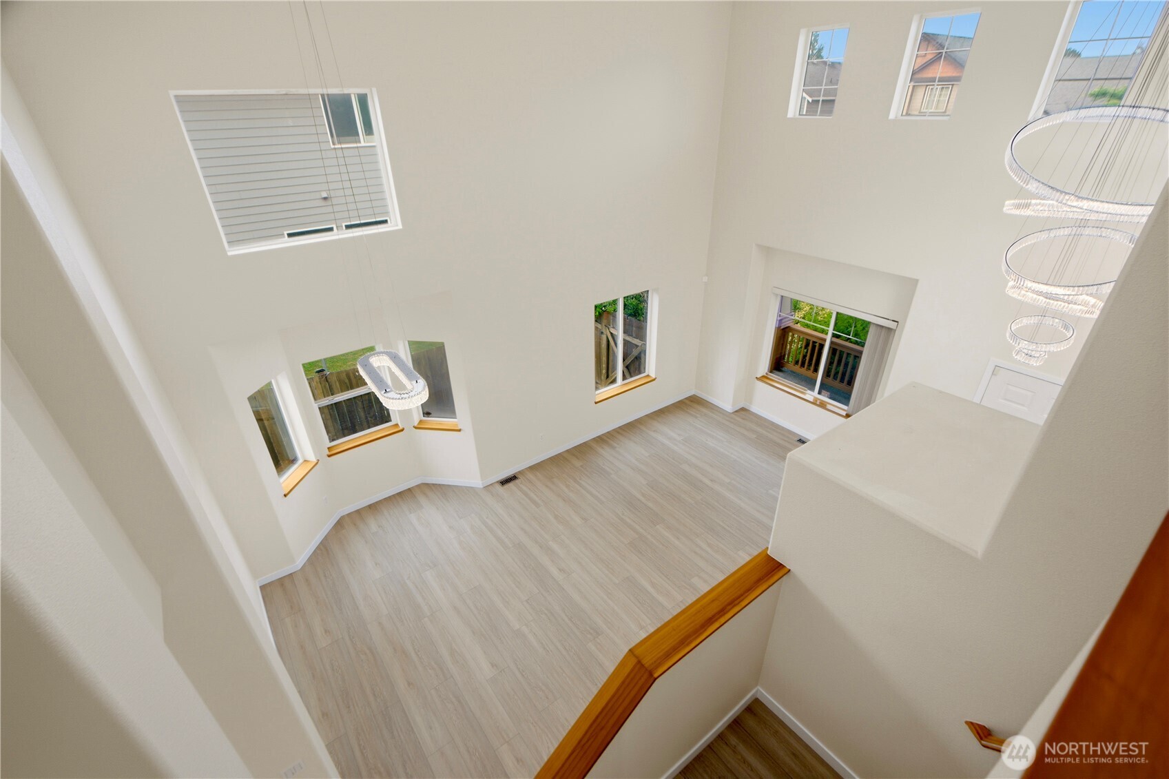 460 Ilwaco Avenue NE
