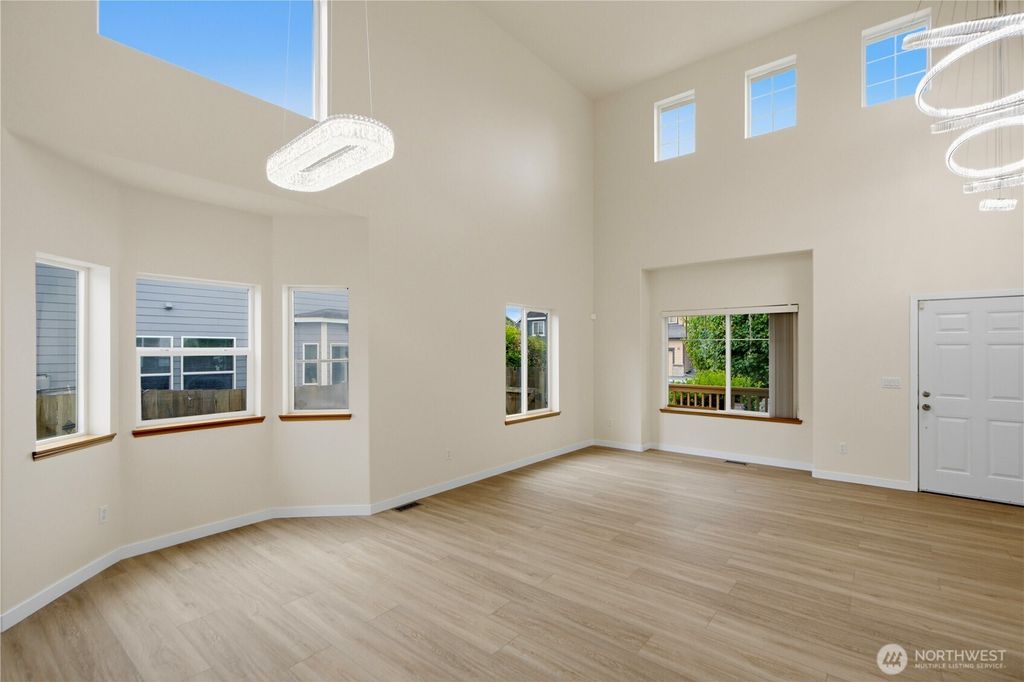 Photo of 460 Ilwaco Avenue NE, Renton, WA 98059 (MLS # 2524912)