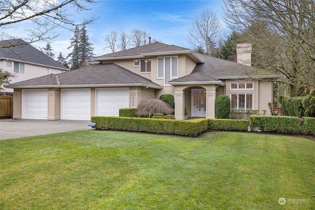 Photo of 6574 156th Avenue SE, Bellevue, WA 98006 (MLS # 2319173)