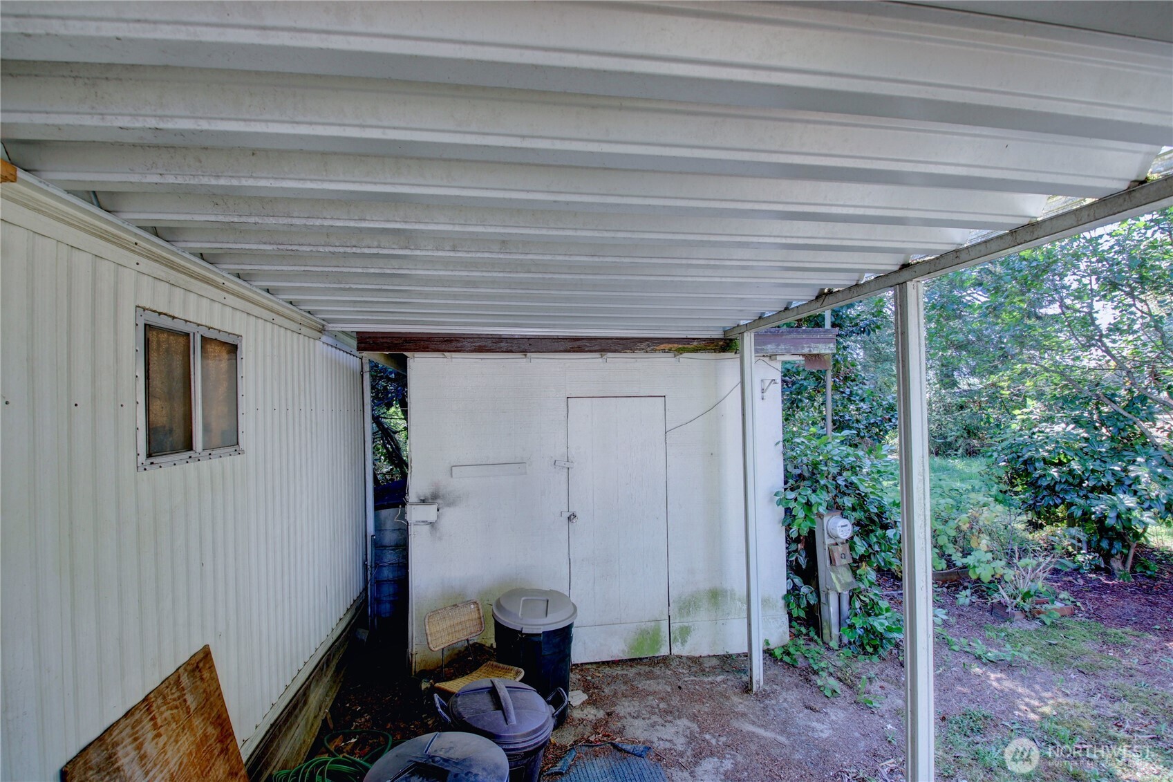 920 Maple Lane 9