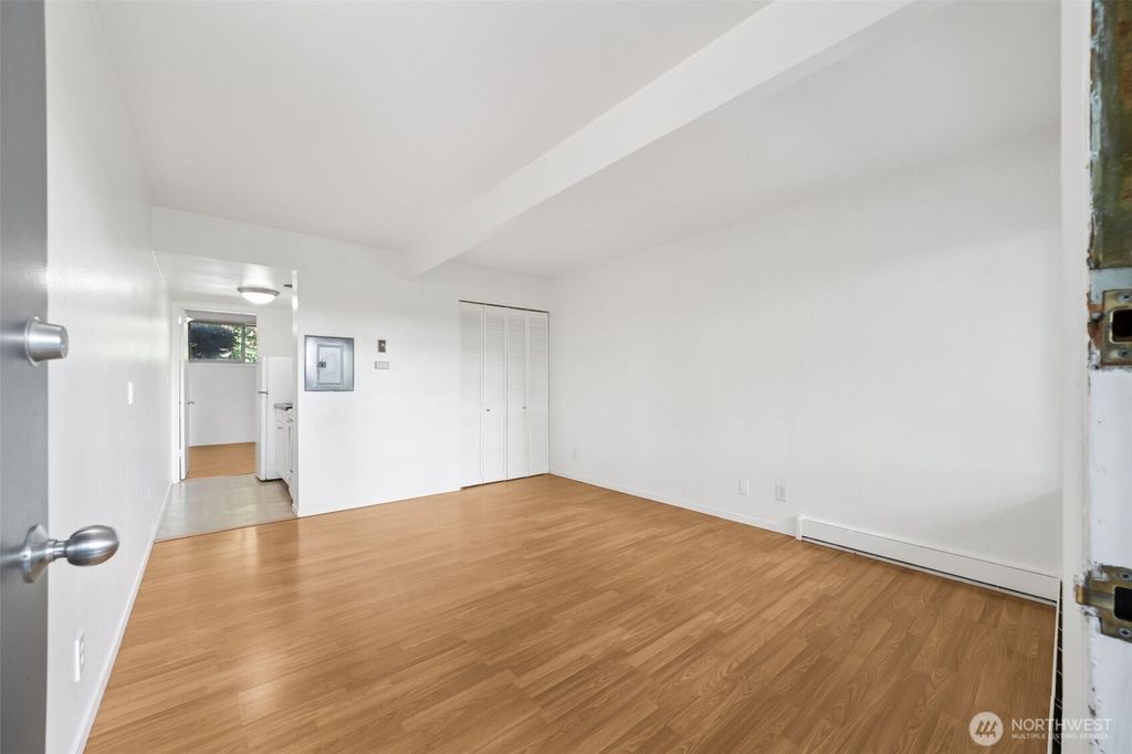 Photo of 4704 22nd Avenue NE, Seattle, WA 98105 (MLS # 2406389)