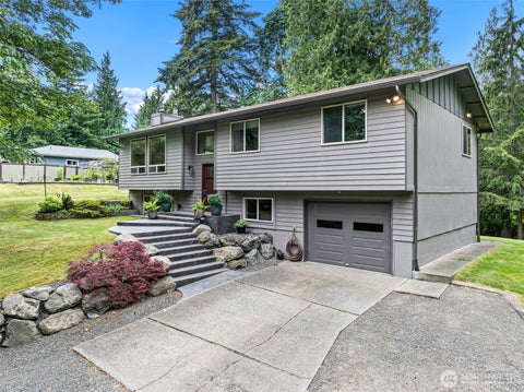 Photo of 19545 Park Boulevard NE, Suquamish, WA 98392 (MLS # 2519714)