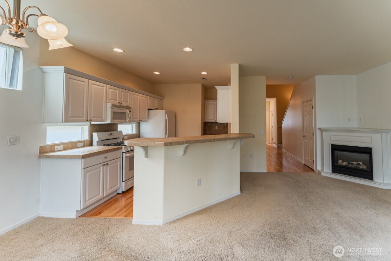 960 Lynnwood Court SE 1027