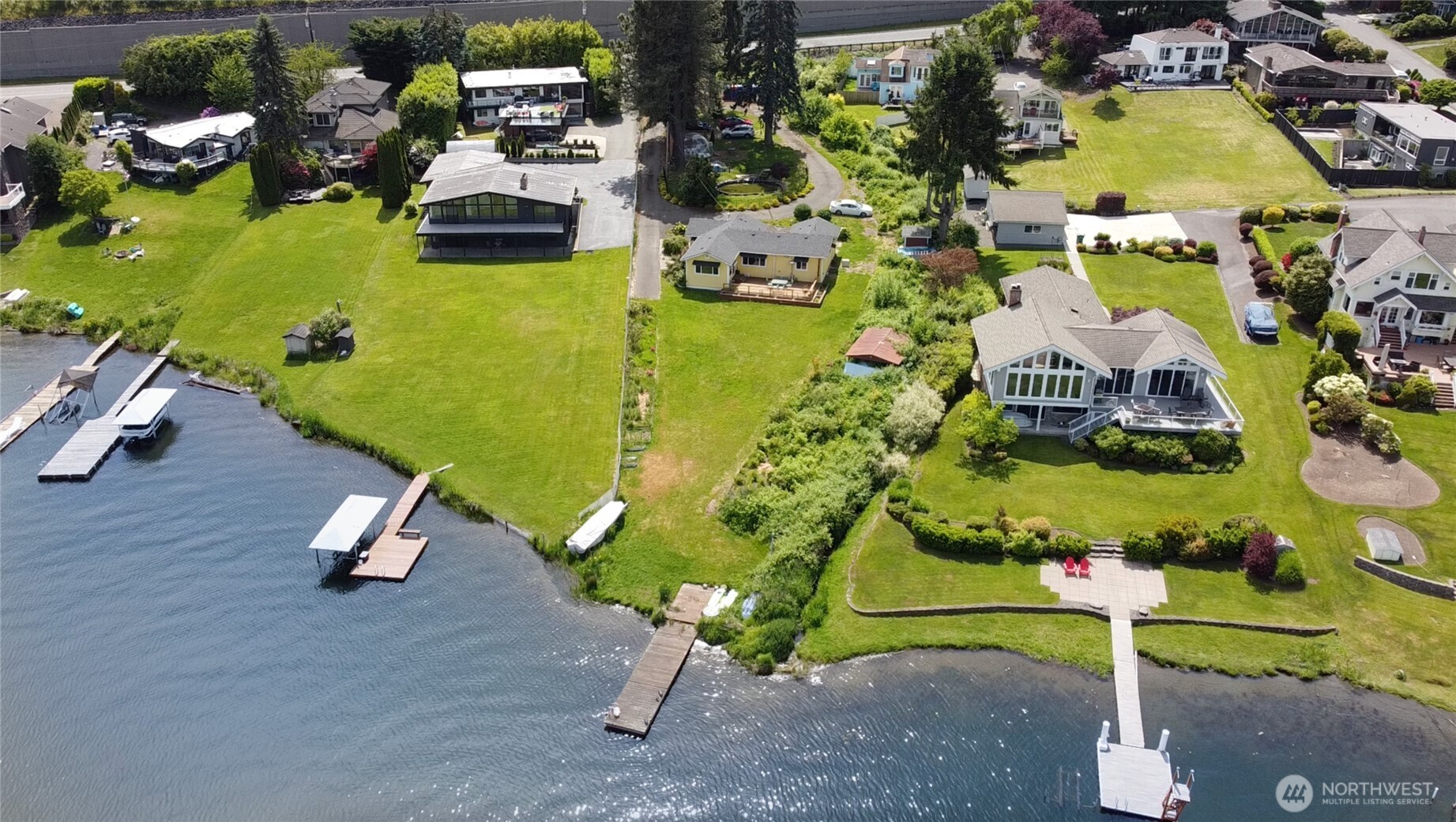 5104 NW Sammamish Road