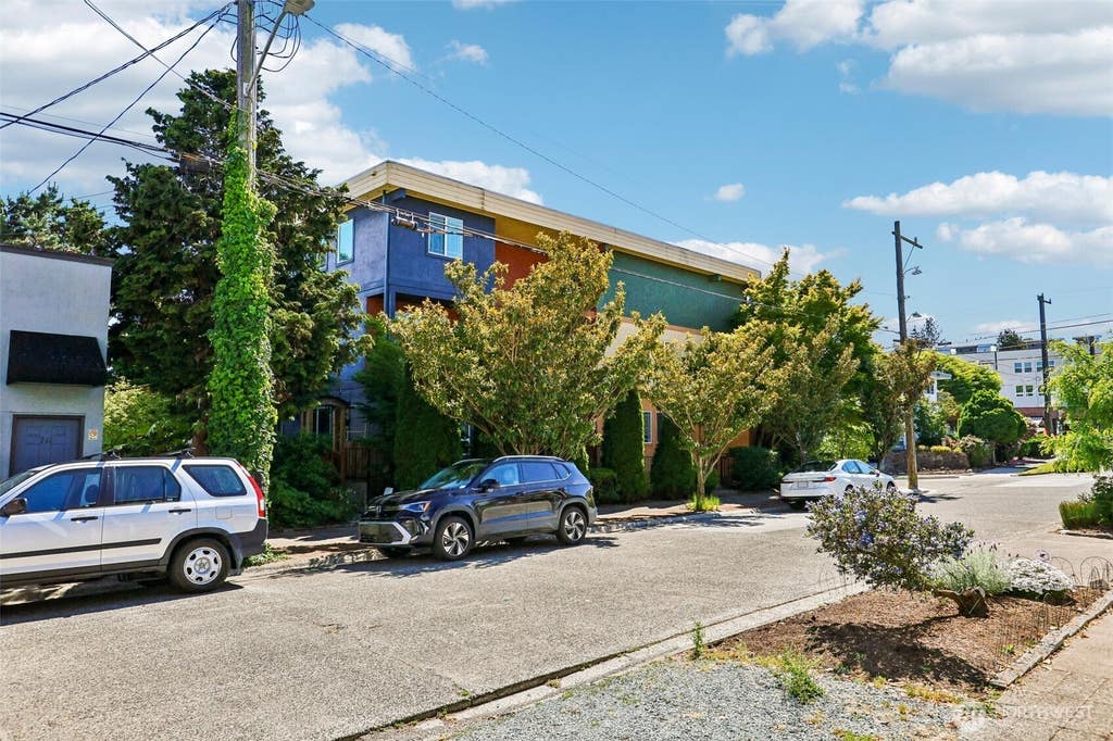 Photo of 717 NW 70th Street #203, Seattle, WA 98117 (MLS # 2535561)