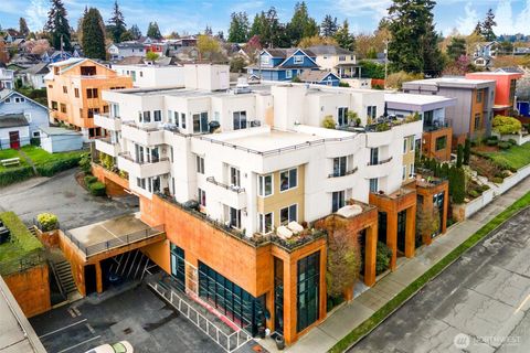 225 NE 65th Street 404 Seattle WA 98115