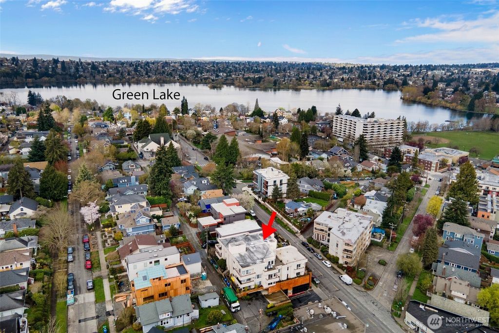 Photo of 225 NE 65th Street #404, Seattle, WA 98115 (MLS # 2355313)