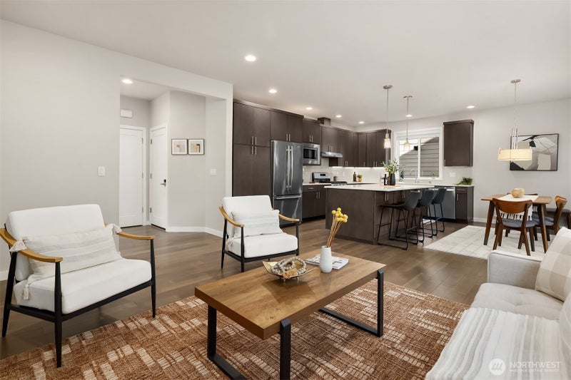 8609 244th Street SW 11