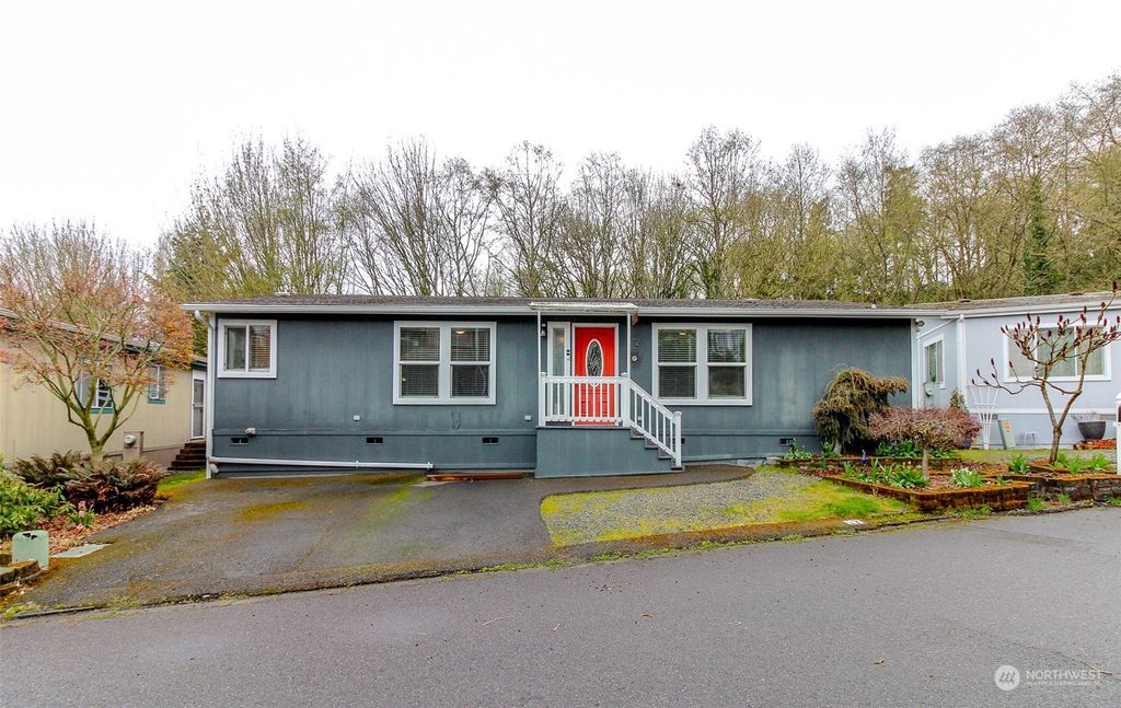 Photo of 29020 1st Avenue S #12, Des Moines, WA 98198 (MLS # 2216090)