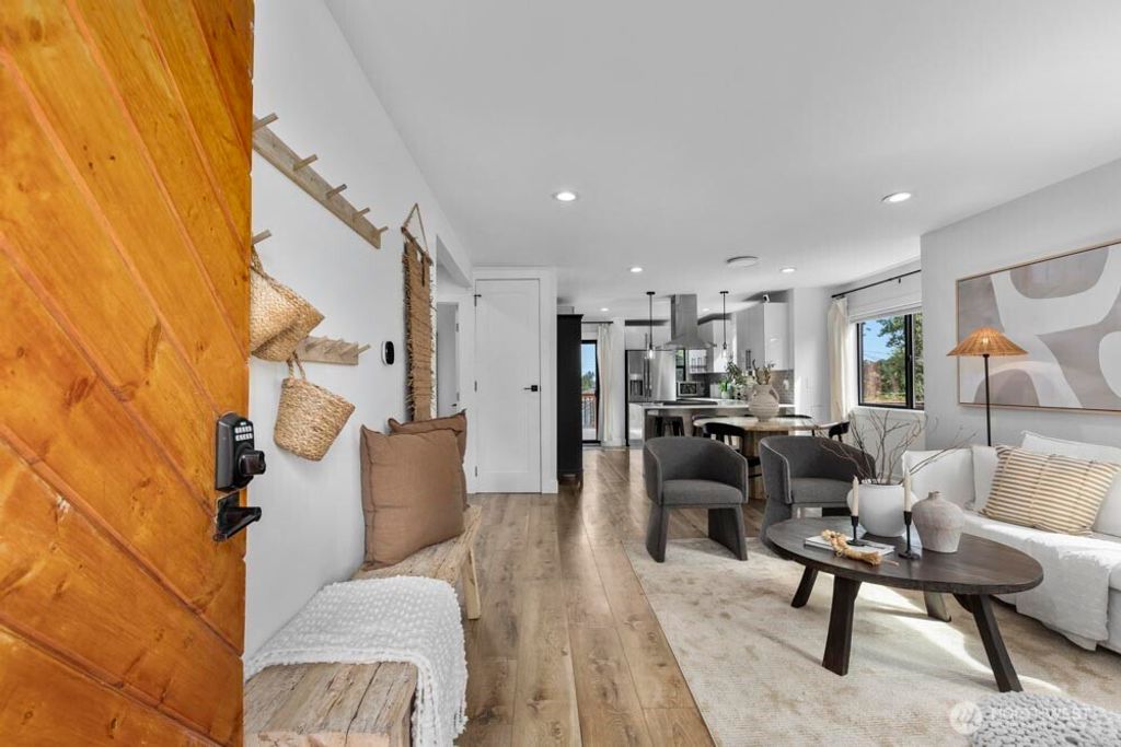 Photo of 5926 34th Avenue SW, Seattle, WA 98126 (MLS # 2431499)