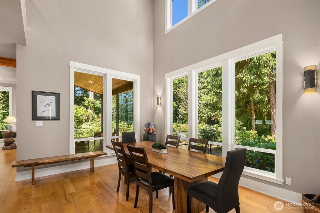 Photo of 10235 Upper Preston Road SE, Issaquah, WA 98027 (MLS # 2421616)