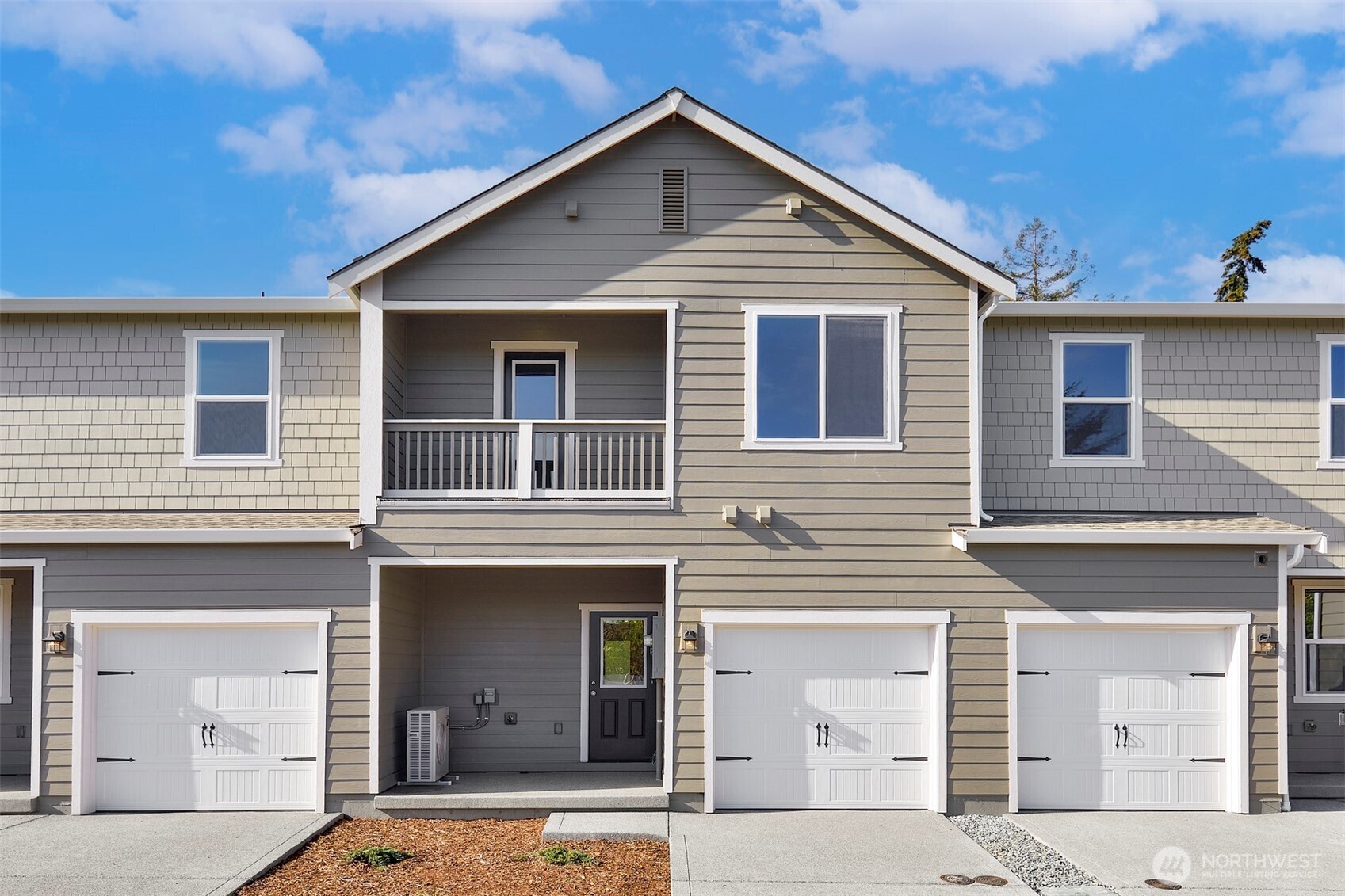 1218 E 53rd Street