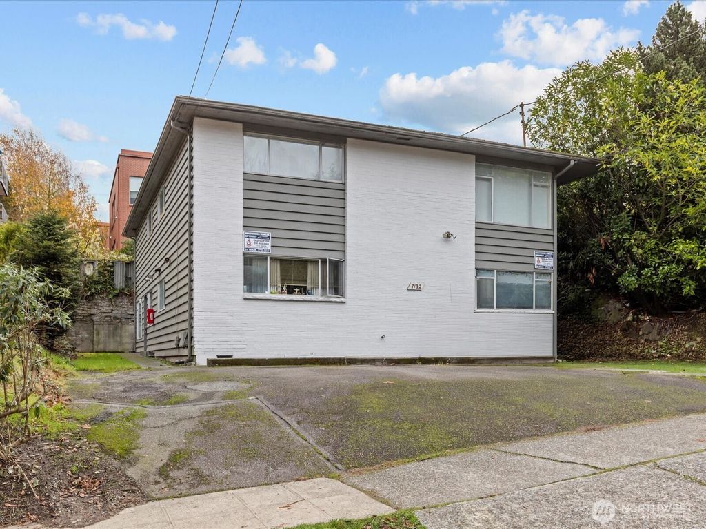 Photo of 7132 47th Avenue SW, Seattle, WA 98136 (MLS # 2457197)