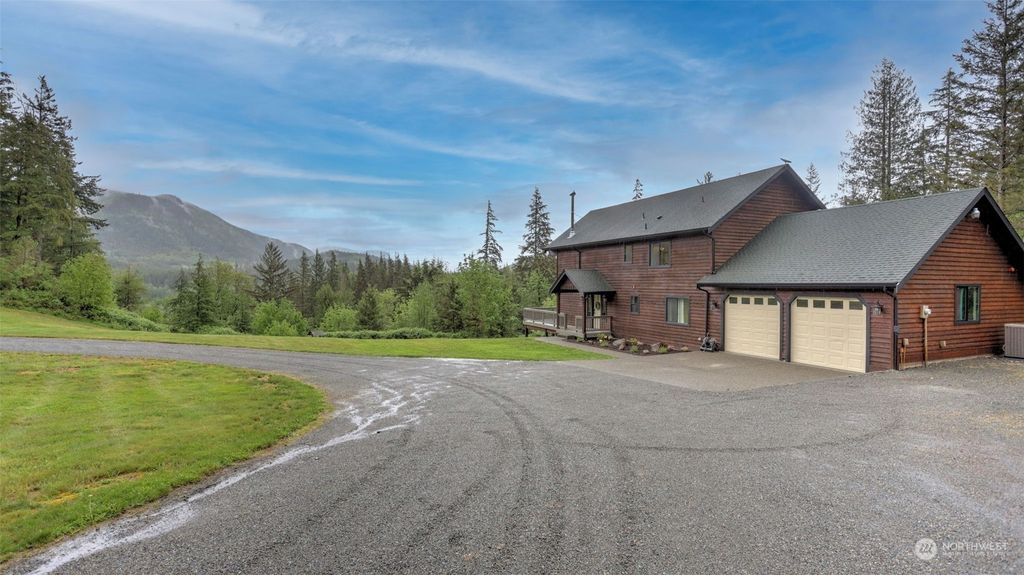 Photo of 31415 358th Avenue SE, Ravensdale, WA 98051 (MLS # 2242033)