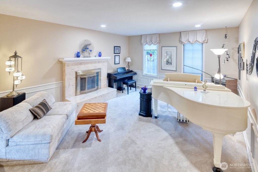 Photo of 4551 169th Place SE, Bellevue, WA 98006 (MLS # 2410571)