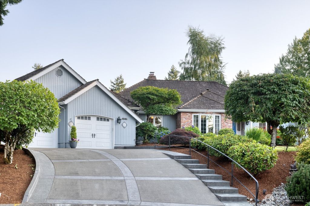Photo of 4551 169th Place SE, Bellevue, WA 98006 (MLS # 2410571)