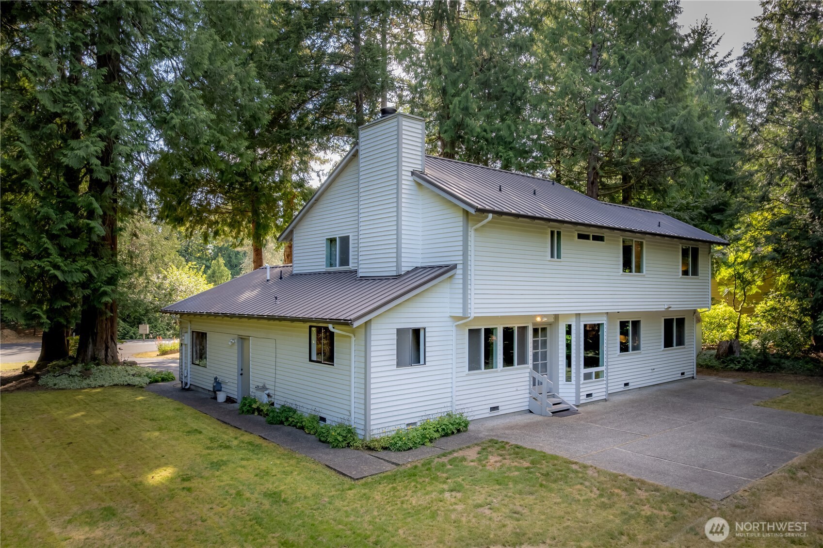 21920 SE 37th Street