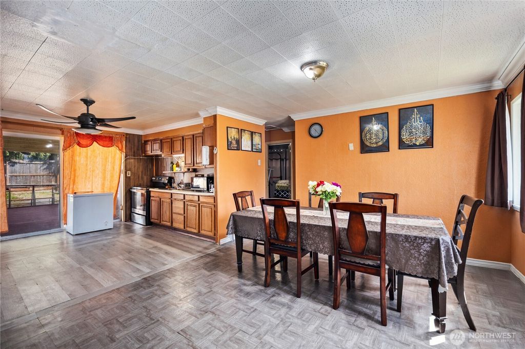 Photo of 3206 S 221st Street, SeaTac, WA 98198 (MLS # 2505743)