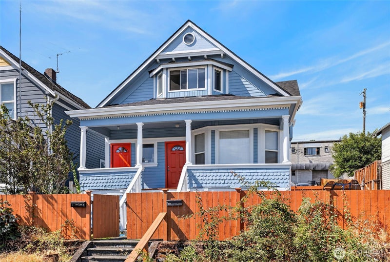 2346 Fawcett Avenue