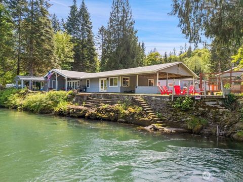 Photo of 560 Mountian Trail Road, Brinnon, WA 98320 (MLS # 2503170)