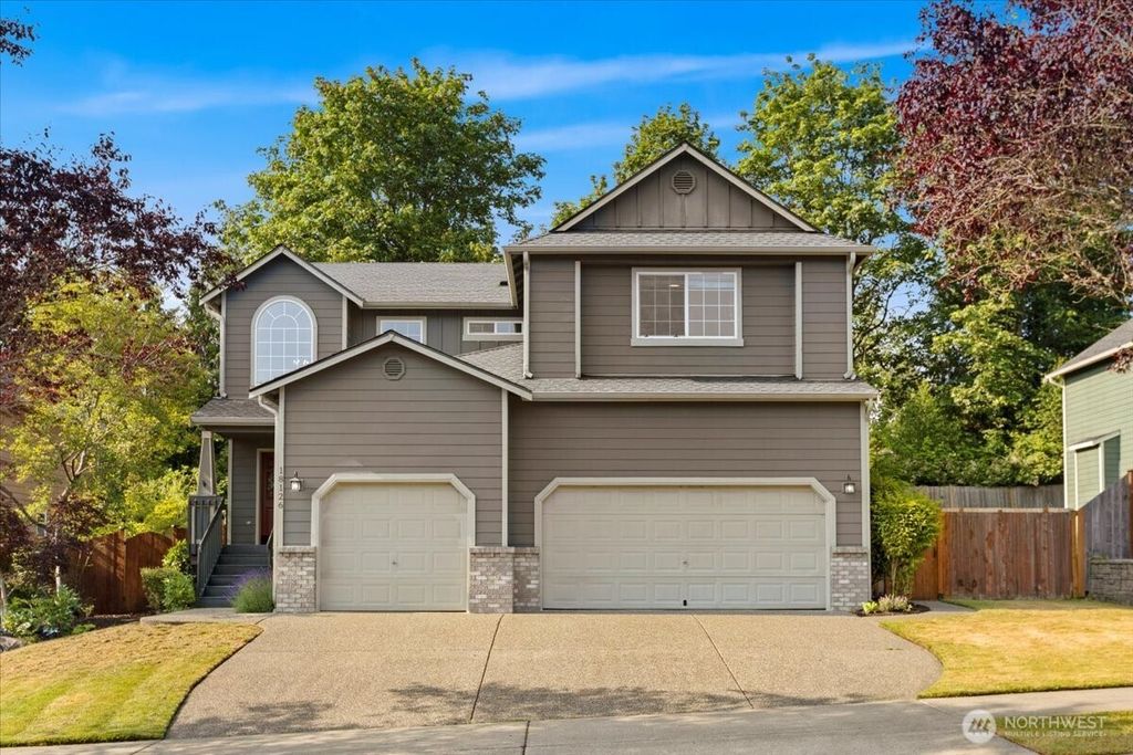 Photo of 18126 SE 246th Street, Covington, WA 98042 (MLS # 2397947)