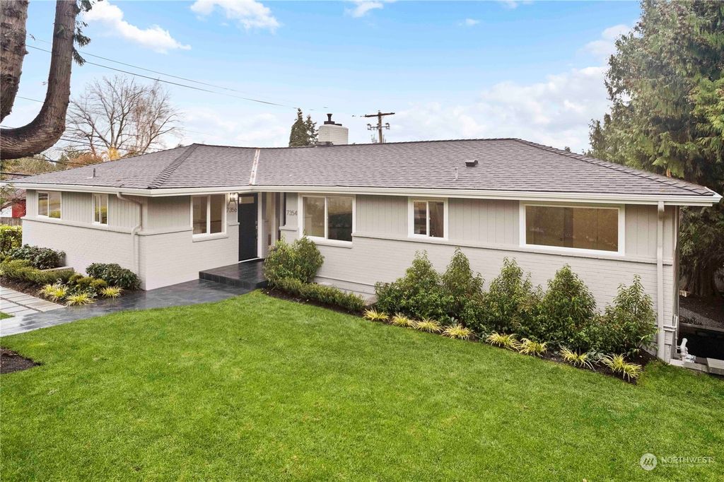 Photo of 7354 34th Avenue NE, Seattle, WA 98115 (MLS # 2281716)