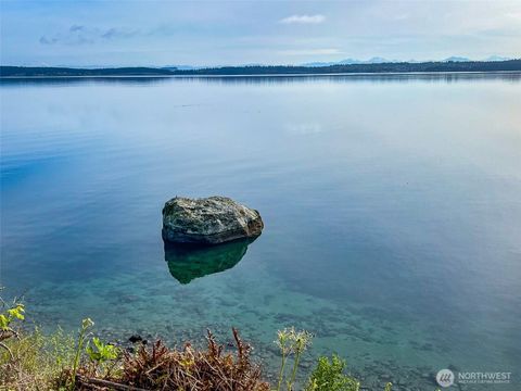 Photo of 15 White Rock Lane, Port Ludlow, WA 98365 (MLS # 2496038)