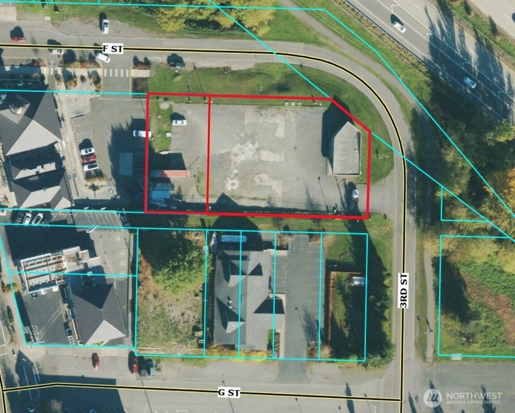 Photo of 265 F Street, Blaine, WA 98230 (MLS # 2495202)