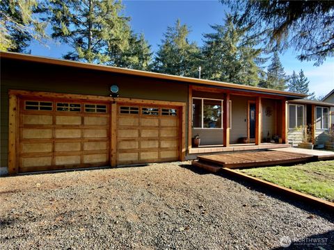 471 Kloshe Court SE Ocean Shores WA 98569