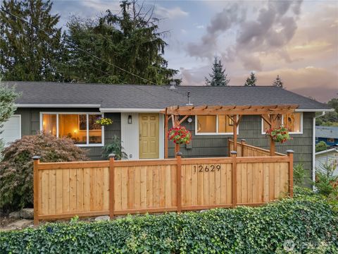 Photo of 12629 SE 169th Street, Renton, WA 98058 (MLS # 2443568)