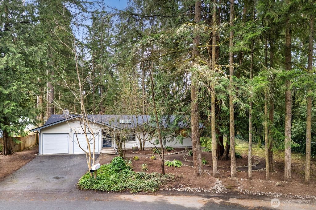 Photo of 19605 NE 158th Street, Woodinville, WA 98077 (MLS # 2340312)