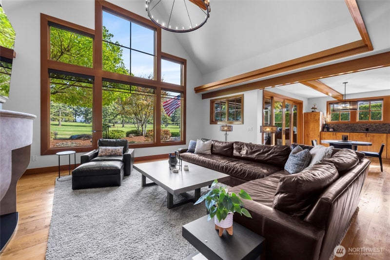 12733 Eagle Drive