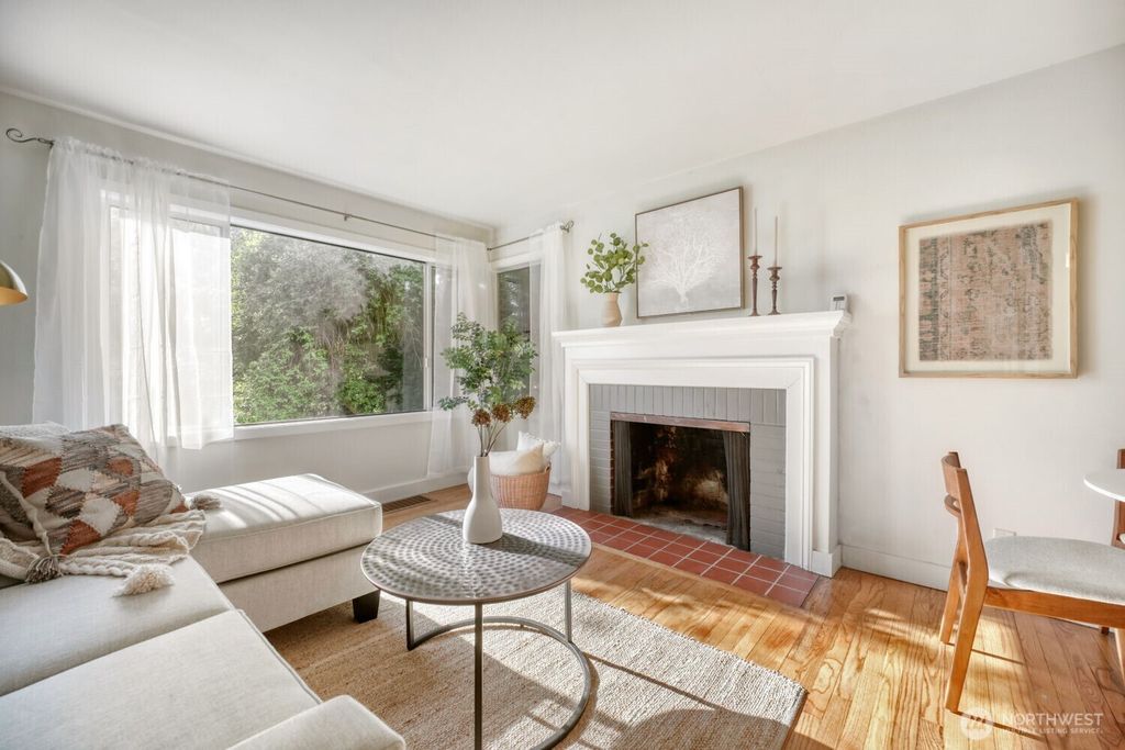Photo of 7920 28th Avenue SW, Seattle, WA 98126 (MLS # 2514487)