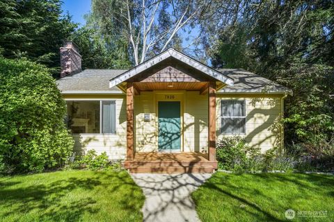 Photo of 7920 28th Avenue SW, Seattle, WA 98126 (MLS # 2514487)
