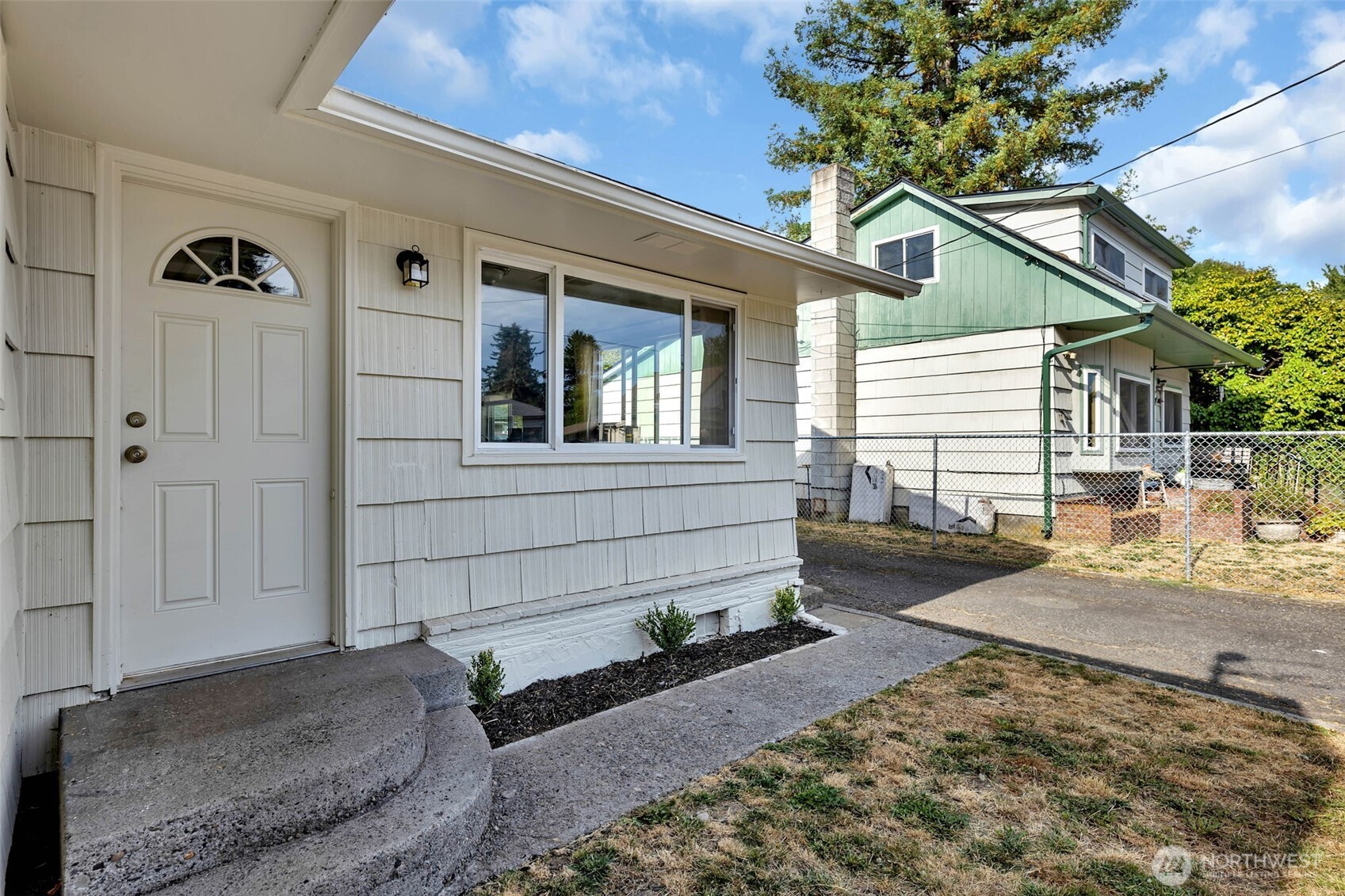 114 Cherry Street