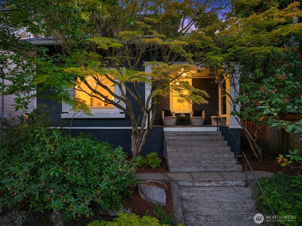 Photo of 1807 11th Avenue W, Seattle, WA 98119 (MLS # 2434429)