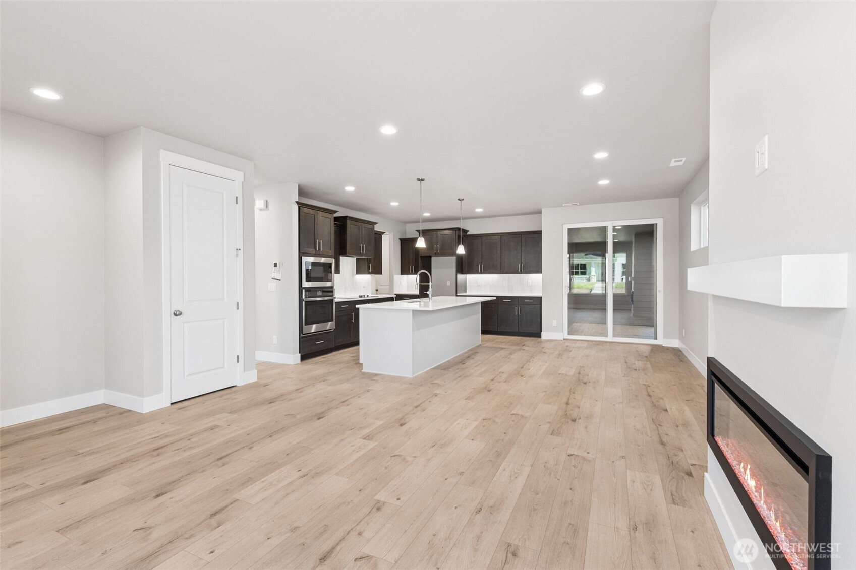 14515 204th Avenue E 902
