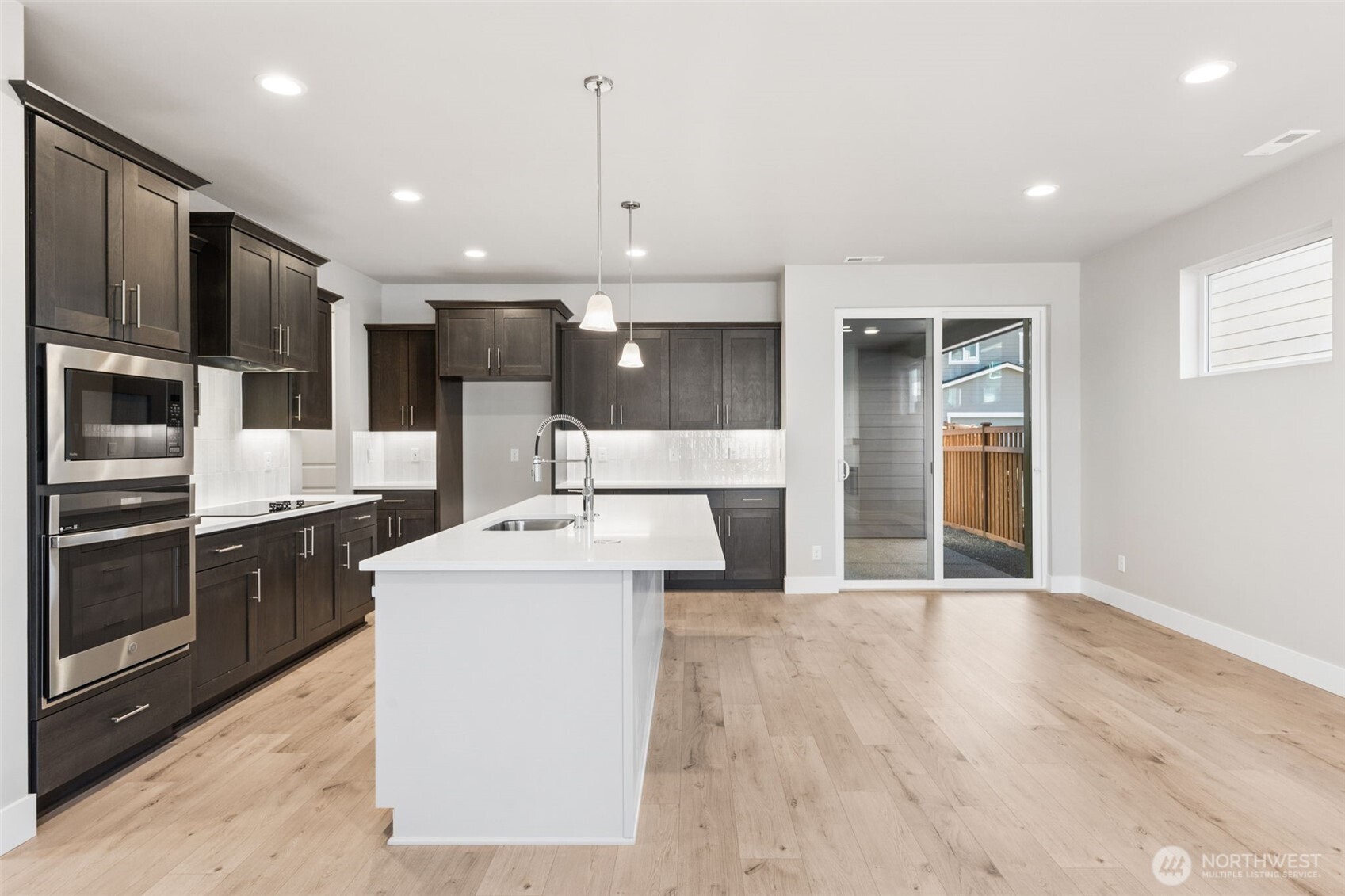 14515 204th Avenue E 902