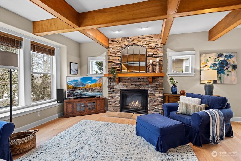 Photo of 597 Wilderness Peak Drive NW, Issaquah, WA 98027 (MLS # 2193065)