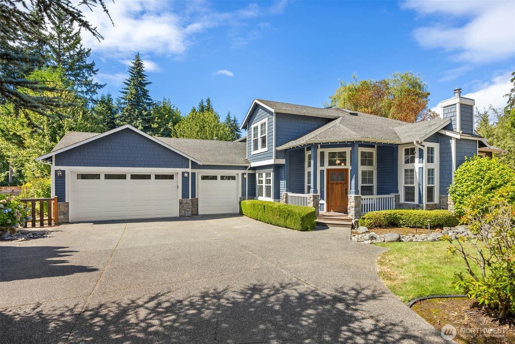 Photo of 11523 111th Place NE, Kirkland, WA 98033 (MLS # 2572727)