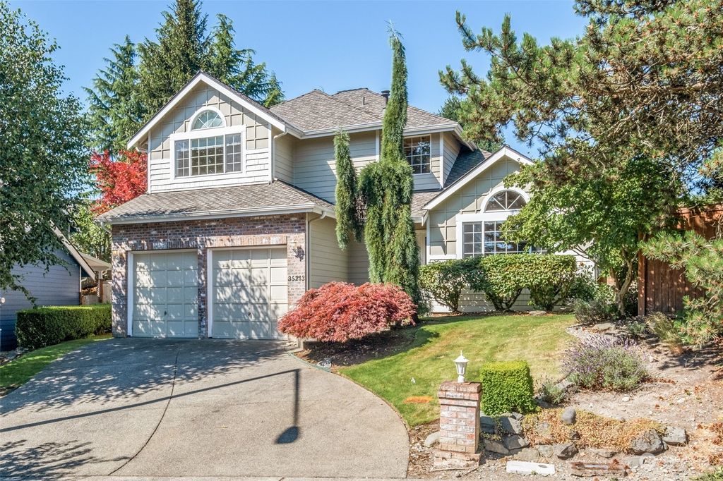 Photo of 35213 5th Avenue SW, Federal Way, WA 98023 (MLS # 2012979)