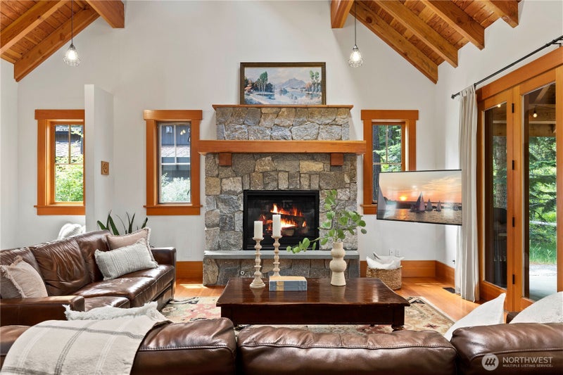 51 Columbine Court