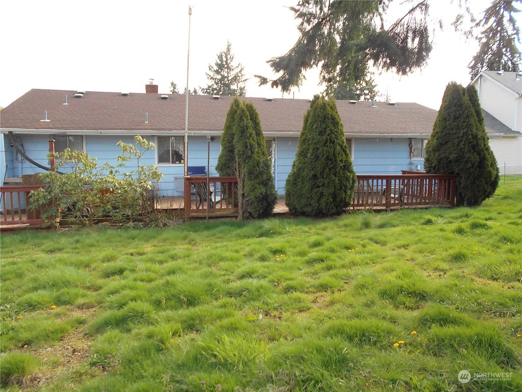 Photo of 217 78th Place SW, Everett, WA 98203 (MLS # 2229403)