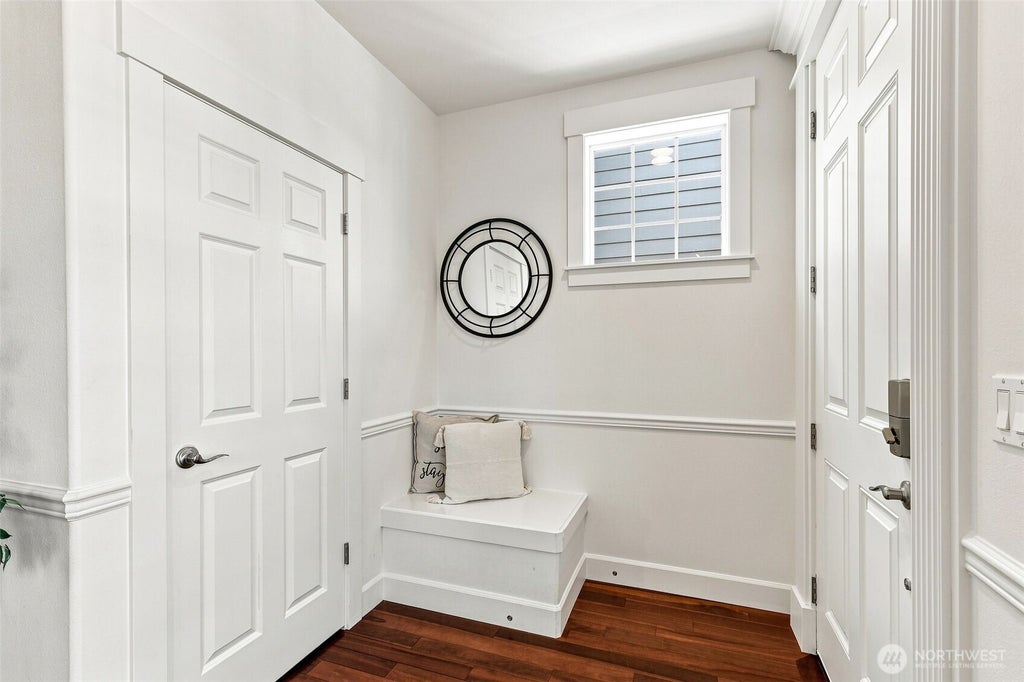 Photo of 12420 NE 171st Court, Woodinville, WA 98072 (MLS # 2579856)