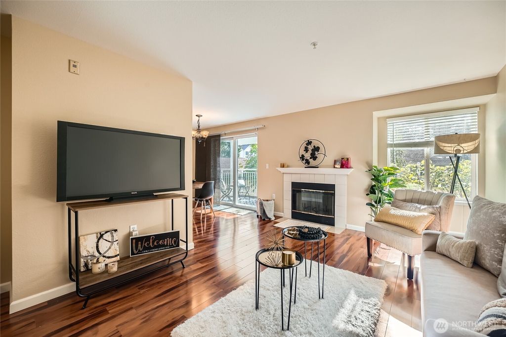 Photo of 11002 SE Petrovisky #I201, Renton, WA 98055 (MLS # 2408381)