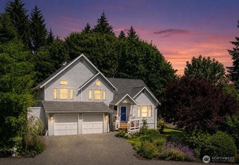 Photo of 10820 NE 183rd Court, Bothell, WA 98011 (MLS # 2577415)